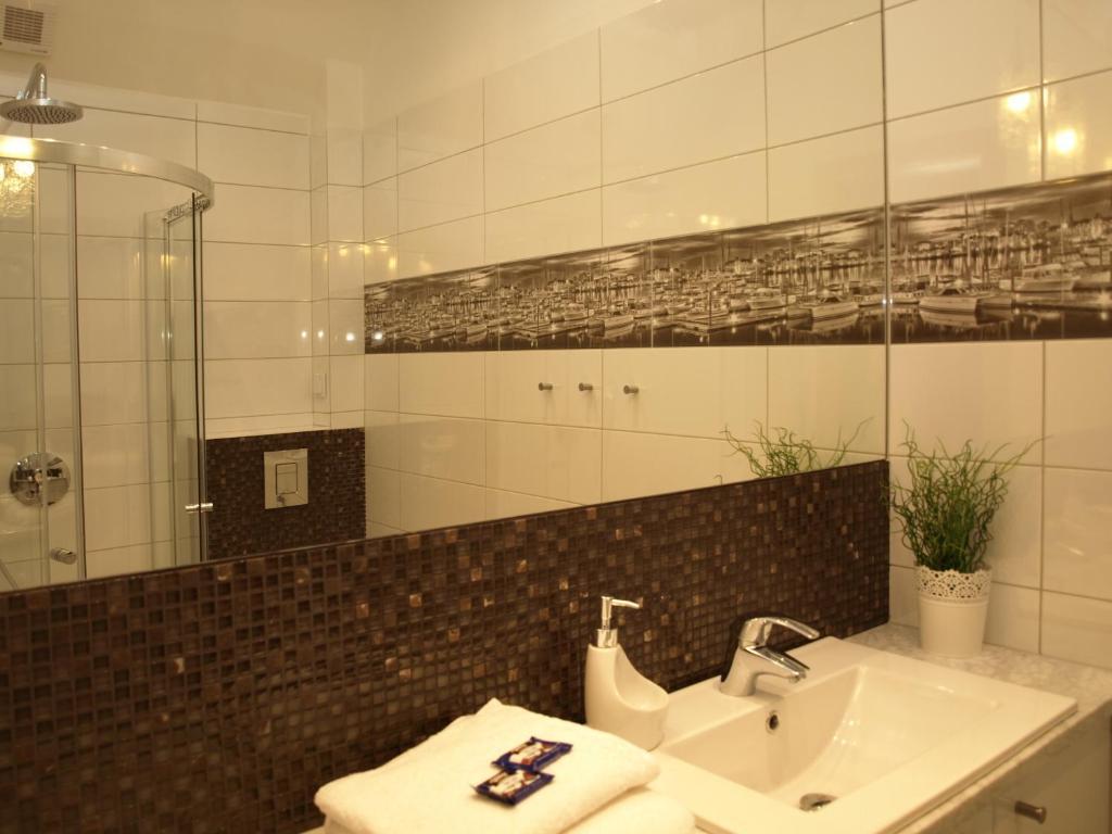 Grand-Tourist Center Point Apartments Gdansk Exterior photo